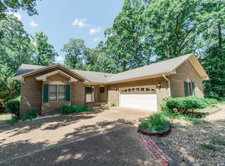 6 Talana Ln, Hot Springs Village, AR 71909