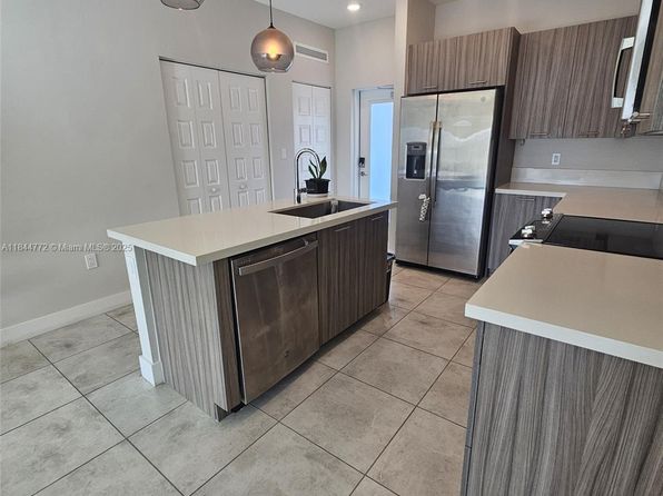 4636 NW 84th Ave #39