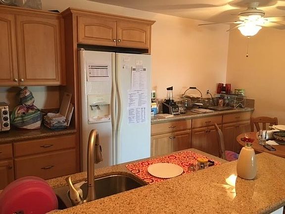 4th image of 4600 Lamont St Unit 4-305