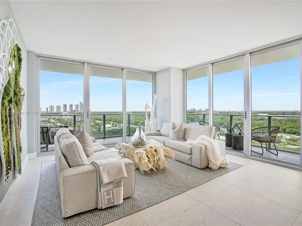 16385 Biscayne Blvd Unit 1621, North Miami Beach, FL 33160