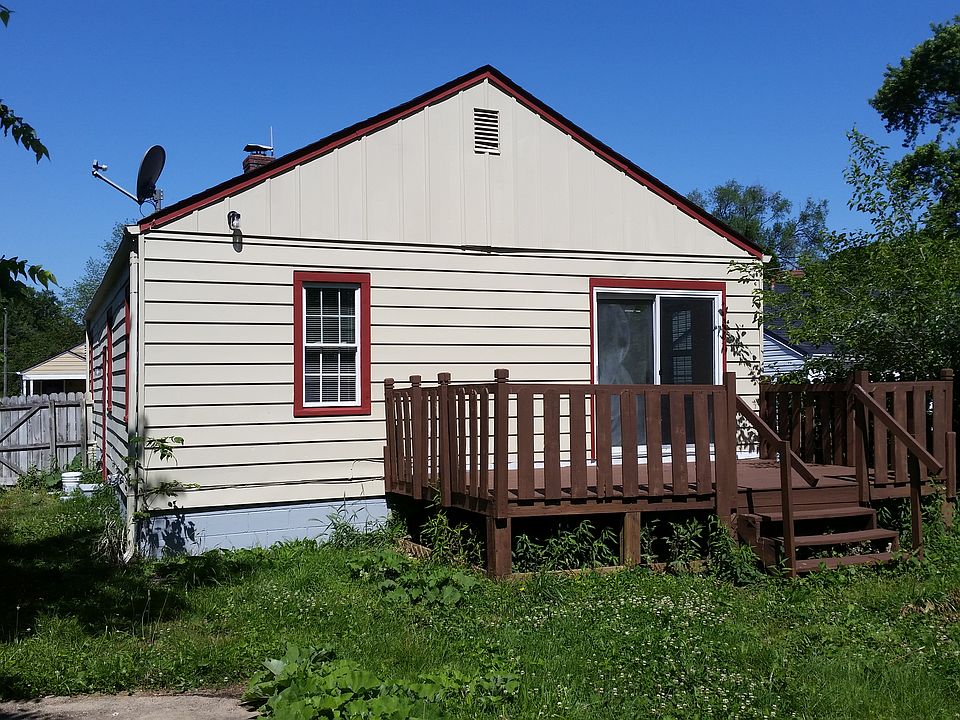 1st image of 3517 Caroline Ave