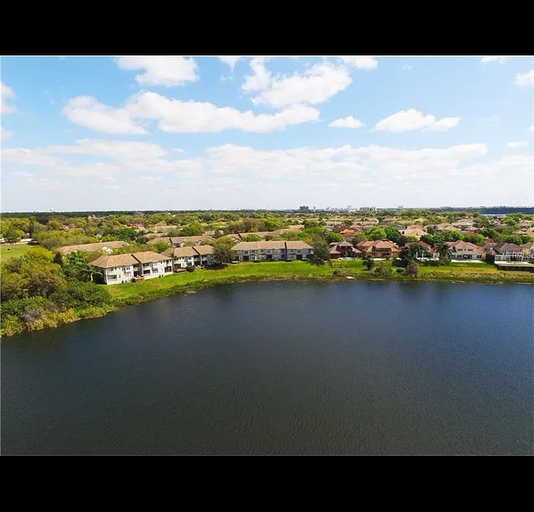 8228 Tivoli Dr