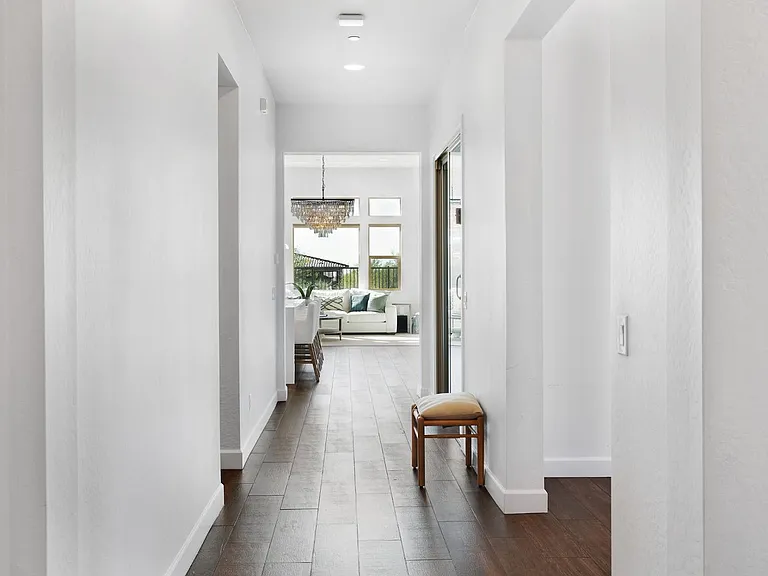 7605 E Camino Del Monte — Photo 5