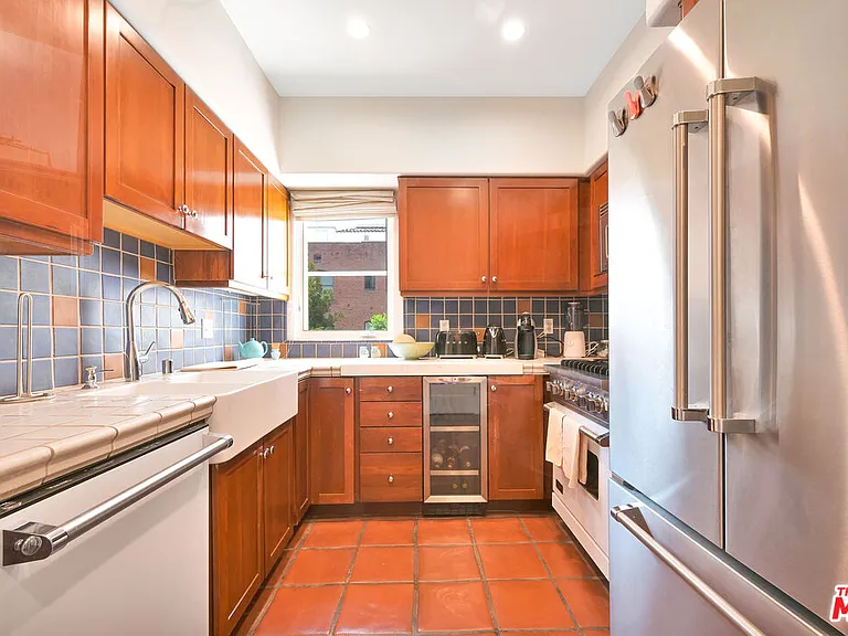 1414 N Harper Ave #5 — Photo 13