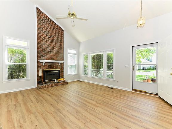 2nd image of 12 Irving Park Ln
