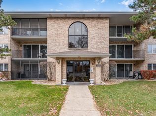 4920 W 134th Ct APT 207, Crestwood, IL 60445