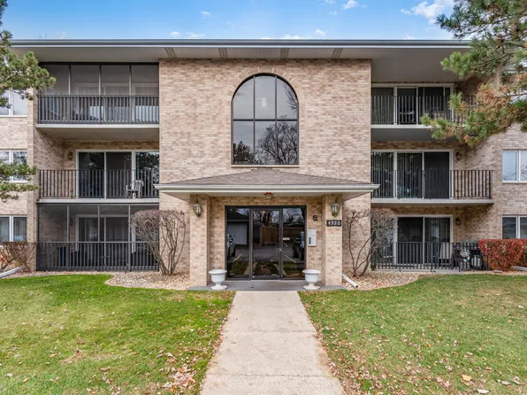 4920 W 134th Ct APT 207, Crestwood, IL 60445