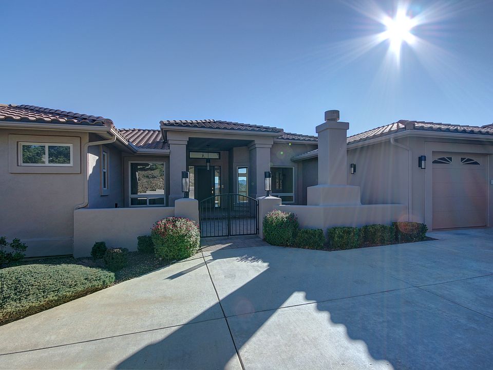 Exterior_11032015