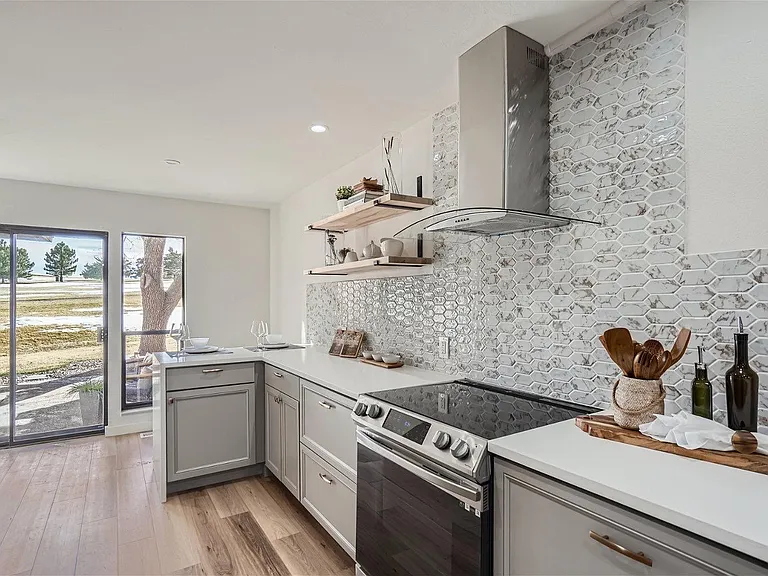 6000 W Mansfield Ave #12 — Photo 2