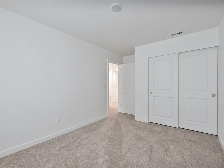 2711 Niki Ln — Photo 22