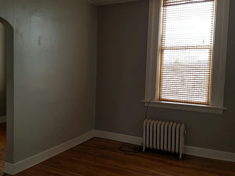226 S Main St — Photo 2
