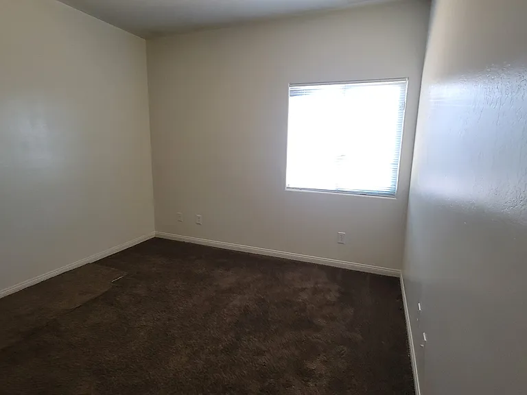 8211 Slider Dr — Photo 10