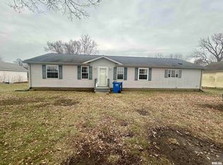 319 S Sheridan St, Edinburg, IL 62531