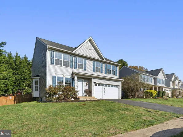 9301 Steve St, Manassas Park, VA 20111