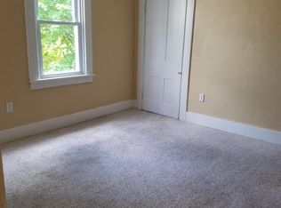 215 Longfellow St APT 4, Vandergrift, PA 15690