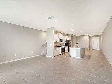 2365 Washington Palm Ct — Photo 7