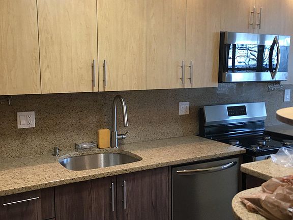 2nd image of 608 Surf Ave