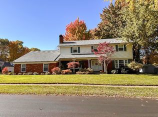 2832 Madeira Dr, Erie, PA 16506