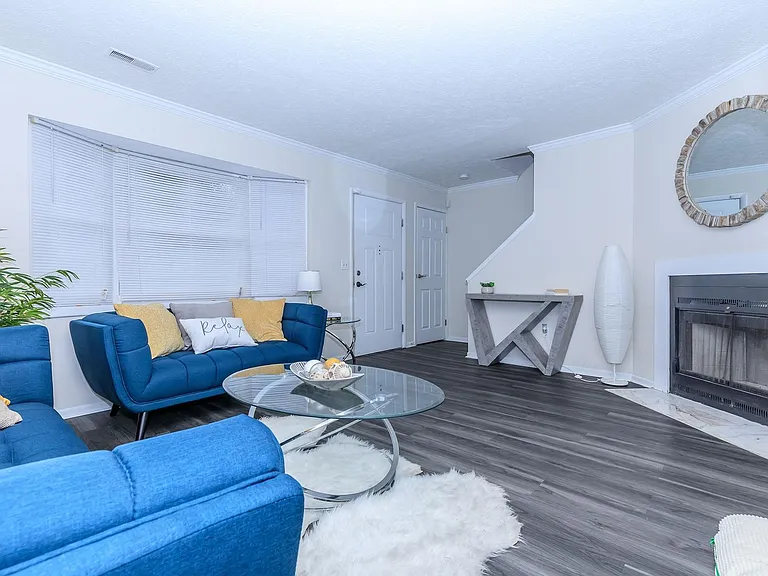 Park Club Townhomes — Photo 36
