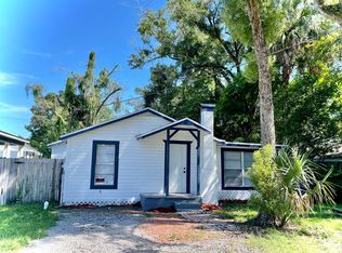 8215 N Brooks St, Tampa, FL 33604