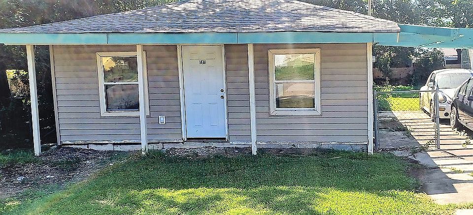 1st image of 717 Huntlee Dr