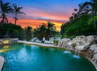 146 Kapok Cres, Royal Palm Beach, FL 33411
