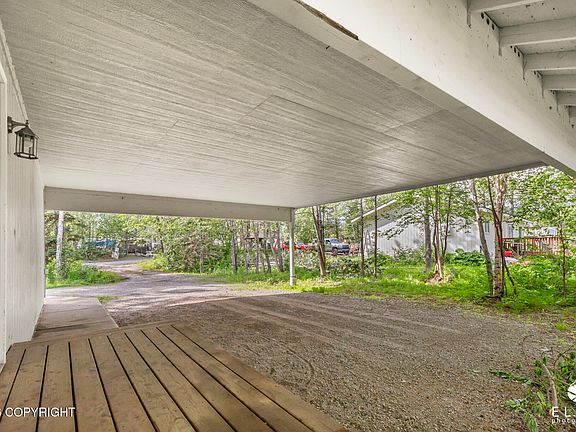 5th image of 1548 N Pioneer Peak Dr