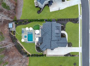 221 Milton Overlook Pass, Woodstock, GA 30188