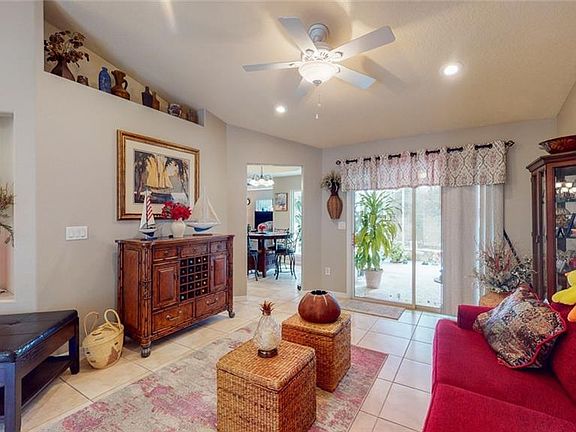 4th image of 8180 N Hillview Cir