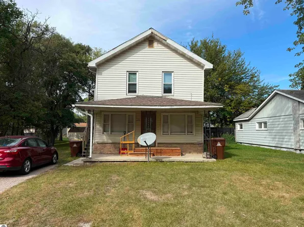 126 Holiday St, Alma, MI 48801