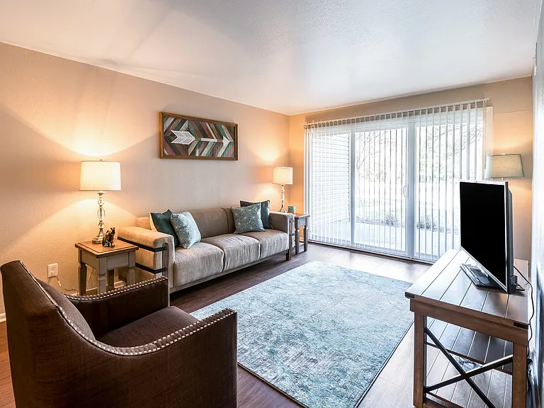 Meridian Meadows Apartments — Photo 10