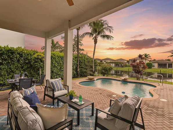 9512 Eden Roc Court, Delray Beach, FL 33446
