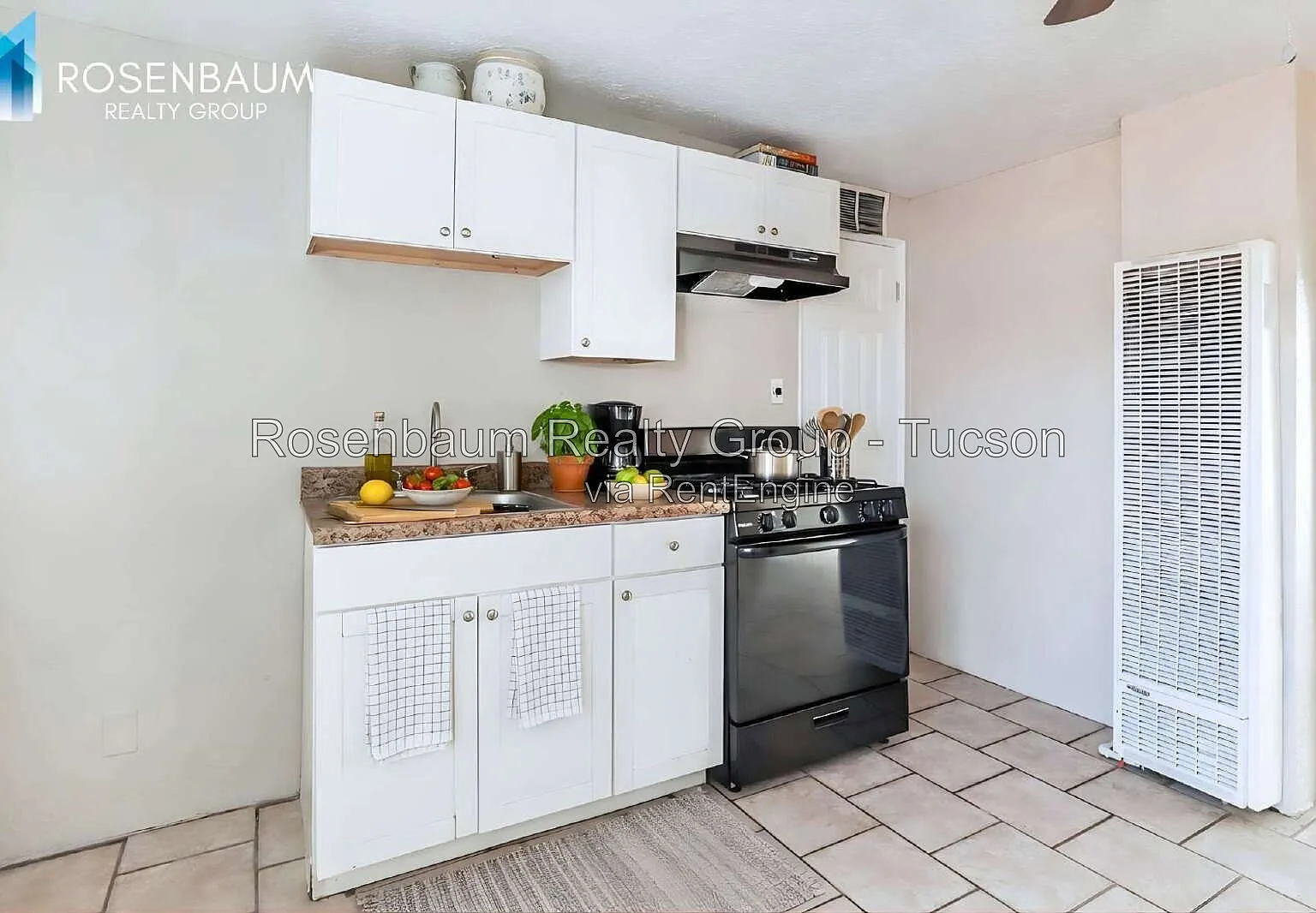 Studio, 1.0 bath, 400 sqft, $529 — Photo 4