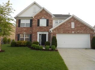 5788 Columbia Cir S, Greenwood, IN 46142