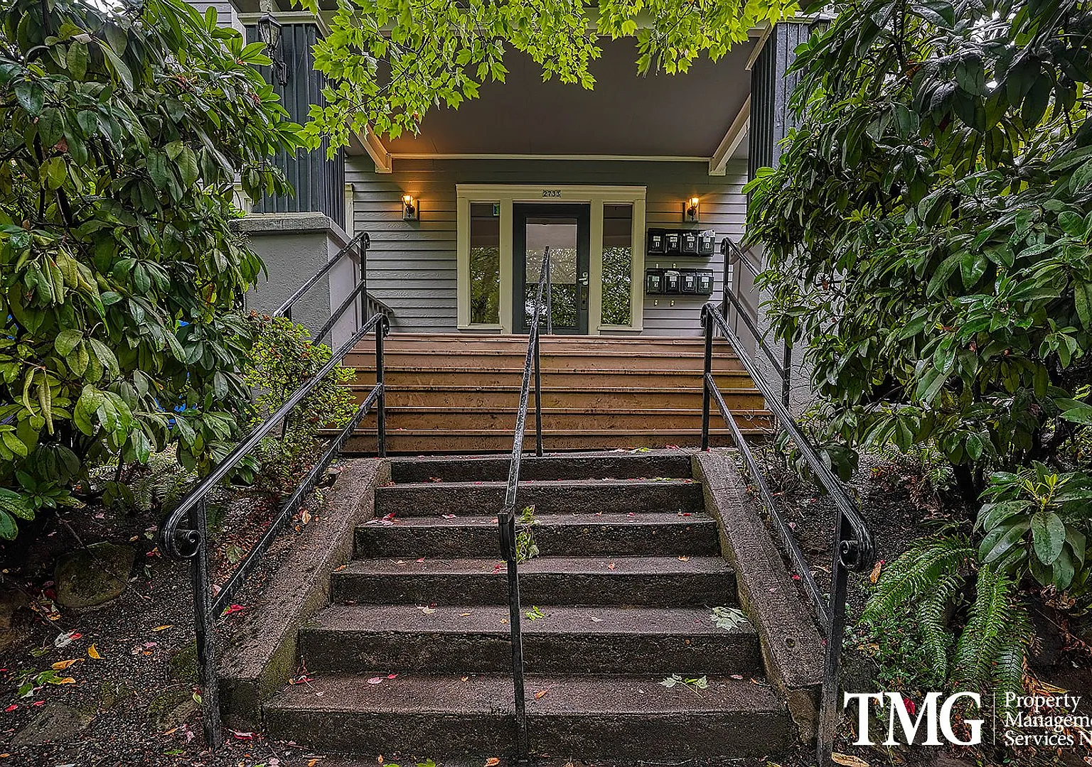 Thurman Apartments — Photo 1