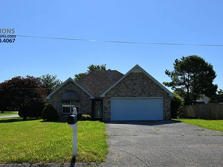 9001 Byler Ct — Photo 2