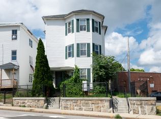 5 Massasoit Rd, Worcester, MA 01604