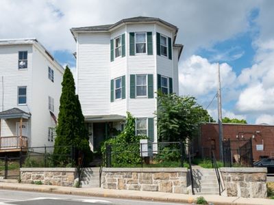 5 Massasoit Rd, Worcester, MA, 01604