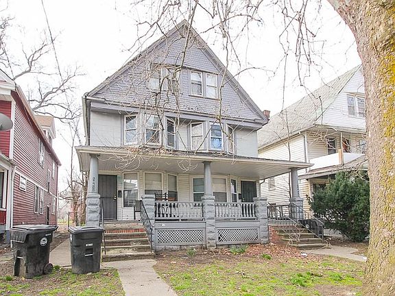 3rd image of 10620 Tacoma Ave
