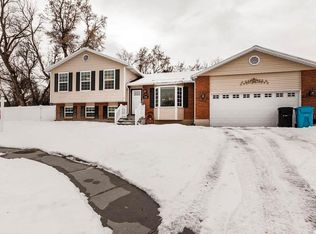 5574 S Harvey Heights Dr, Salt Lake City, UT 84129