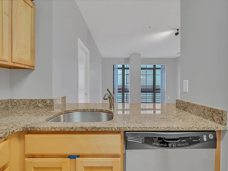 7923 Eastern Ave #904 — Photo 24
