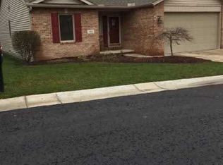101 Woodshire Ct, Monroe, MI 48162