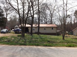 2964 Holloway Church Rd, Lexington, NC 27292