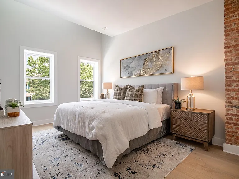 520 Irving St NW — Photo 20