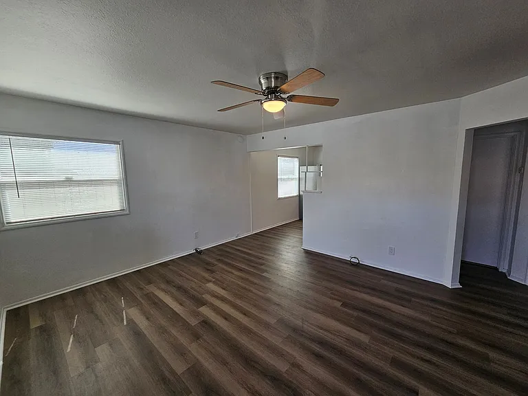 459 Pagano Ct — Photo 4