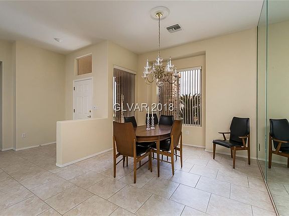 5th image of 10408 Willamette Pl