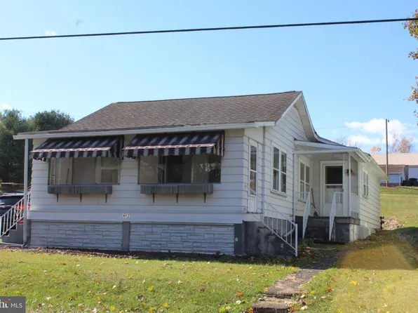 492 Greenwood Rd, Tower City, PA 17980