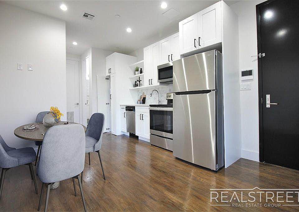 1st image of 122 Thomas S Boyland St #3