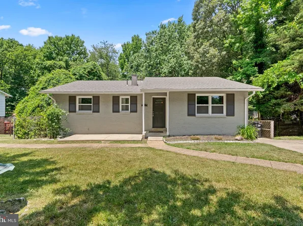 5010 Thuman Dr, Temple Hills, MD 20748