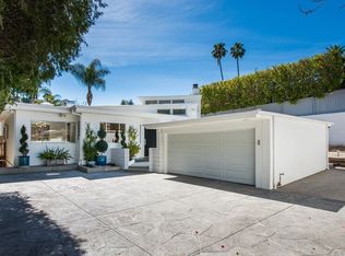 15840 Valley Vista Blvd, Encino, CA 91436